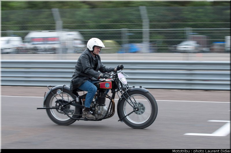 coupes_moto_legende_2011_piste_0010