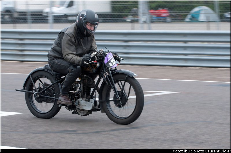 coupes_moto_legende_2011_piste_0034