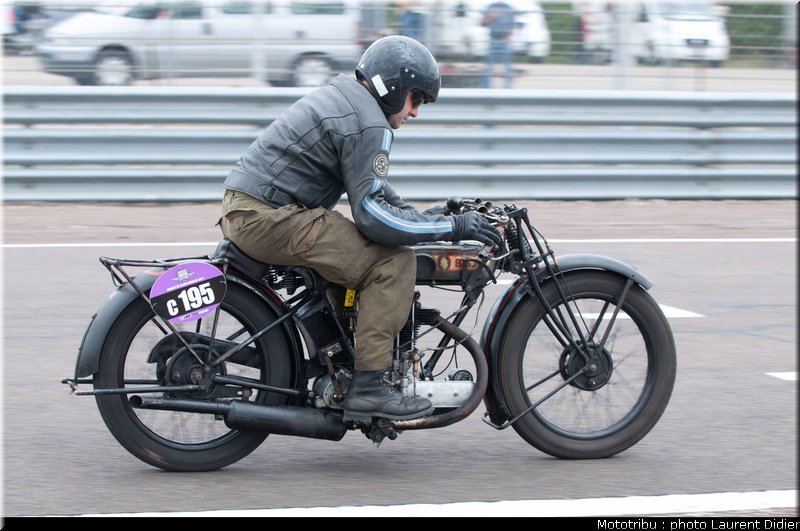 coupes_moto_legende_2011_piste_0039