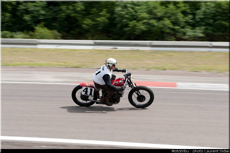 coupes_moto_legende_2011_piste_0086