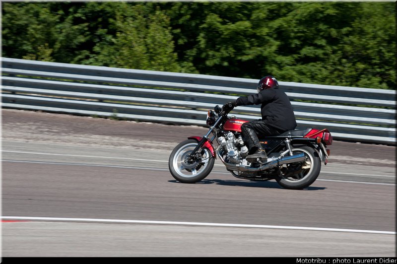 coupes_moto_legende_2011_piste_0107