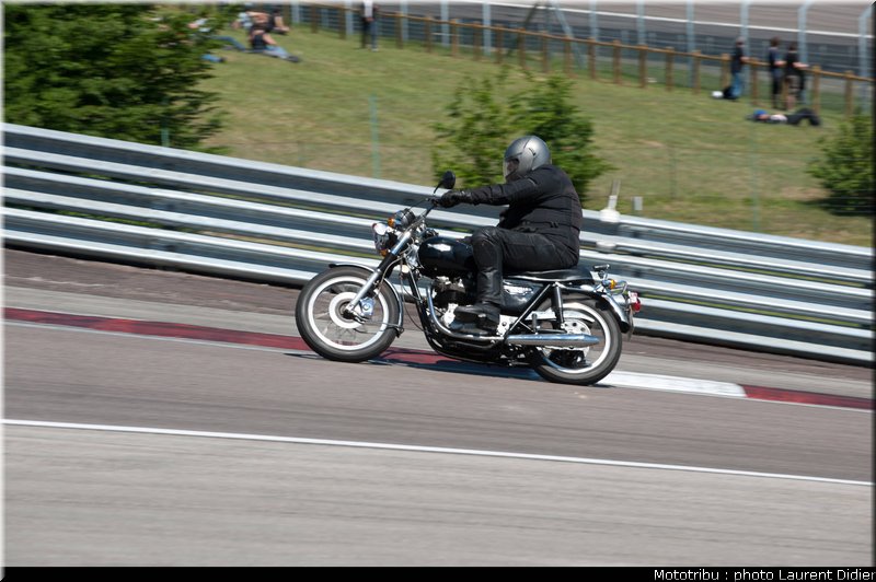 coupes_moto_legende_2011_piste_0112