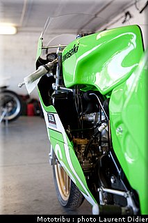 coupes_moto_legende_2011_paddock_0056.jpg