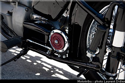coupes_moto_legende_2011_paddock_0123.jpg