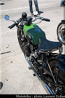 coupes_moto_legende_2011_paddock_0135.jpg