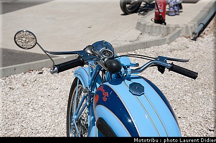 coupes_moto_legende_2011_paddock_0161.jpg