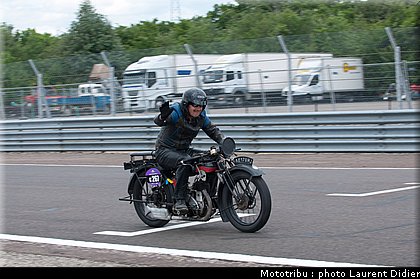 coupes_moto_legende_2011_piste_0041.jpg