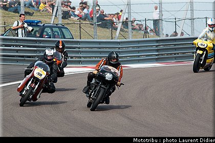 coupes_moto_legende_2011_piste_0057.jpg