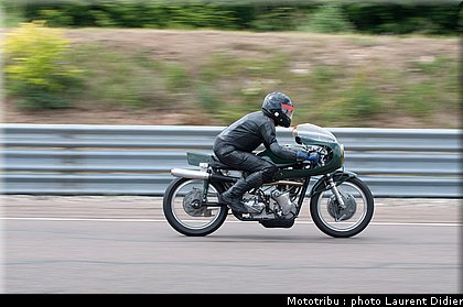coupes_moto_legende_2011_piste_0069.jpg
