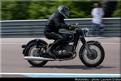 coupes_moto_legende_2011_piste_0071.jpg