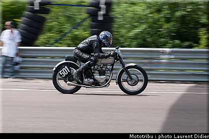 coupes_moto_legende_2011_piste_0072.jpg