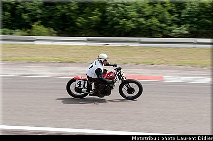coupes_moto_legende_2011_piste_0086.jpg