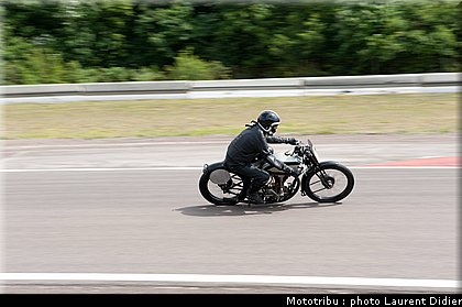 coupes_moto_legende_2011_piste_0094.jpg