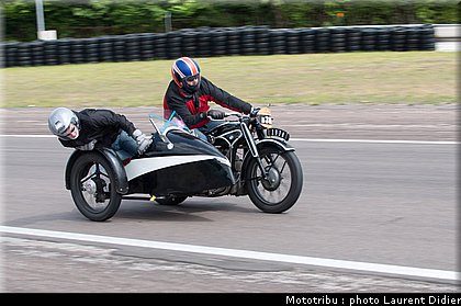 coupes_moto_legende_2011_piste_0098.jpg