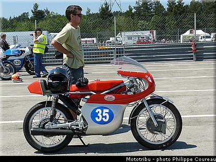 coupes_moto_legende_2012_0303.jpg