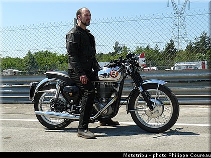 coupes_moto_legende_2012_0335.jpg