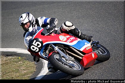 duvernay_dumont_2_trophee_endurance_classic_carole_2009.jpg