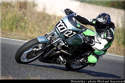 mignot_khan_3_trophee_endurance_classic_carole_2009.jpg
