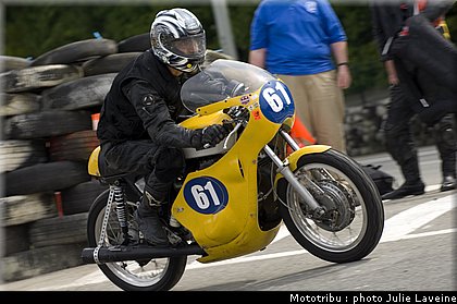 350_g1_g2_authentic350_15.jpg