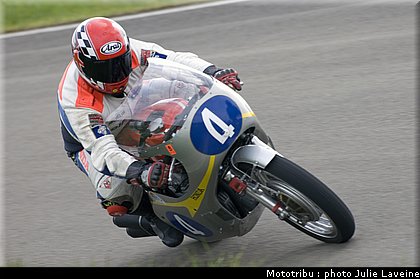 350_g1_g2_authentic350_22.jpg