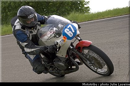 350_g1_g2_authentic350_33.jpg