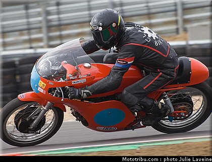 moto_inauguration_circuit_jules_tacheny_2010_0035.jpg