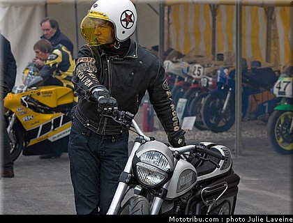 moto_inauguration_circuit_jules_tacheny_2010_0101.jpg