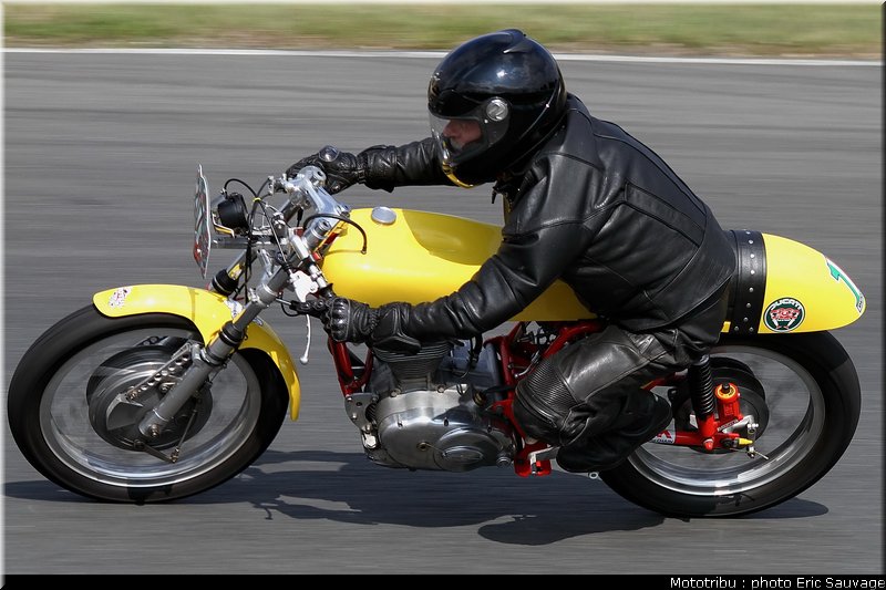 trofeo_rosso_2011_moto_044