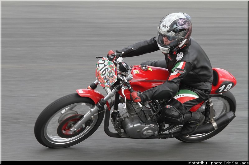 trofeo_rosso_2011_moto_200