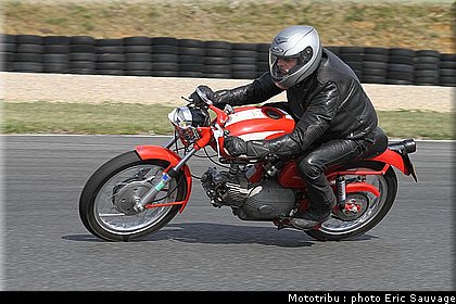 trofeo_rosso_2011_moto_037.jpg
