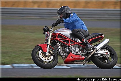 trofeo_rosso_2011_moto_062.jpg
