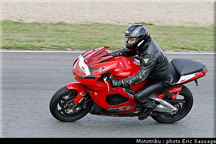 trofeo_rosso_2011_moto_066.jpg