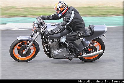 trofeo_rosso_2011_moto_079.jpg