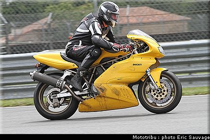 trofeo_rosso_2011_moto_091.jpg