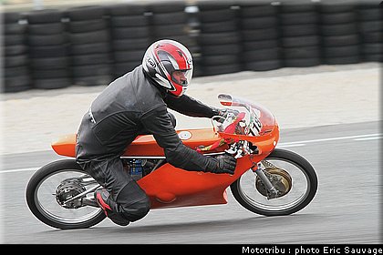 trofeo_rosso_2011_moto_108.jpg