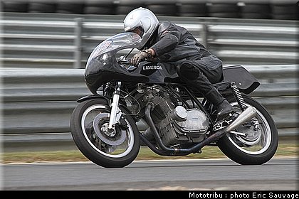 trofeo_rosso_2011_moto_117.jpg