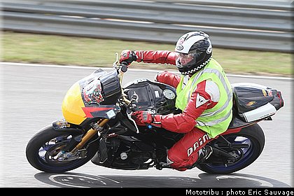 trofeo_rosso_2011_moto_145.jpg