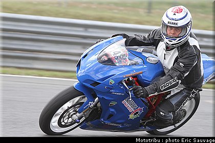 trofeo_rosso_2011_moto_157.jpg