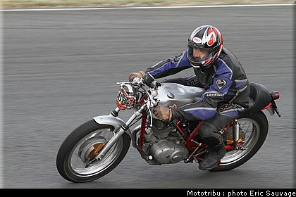 trofeo_rosso_2011_moto_187.jpg