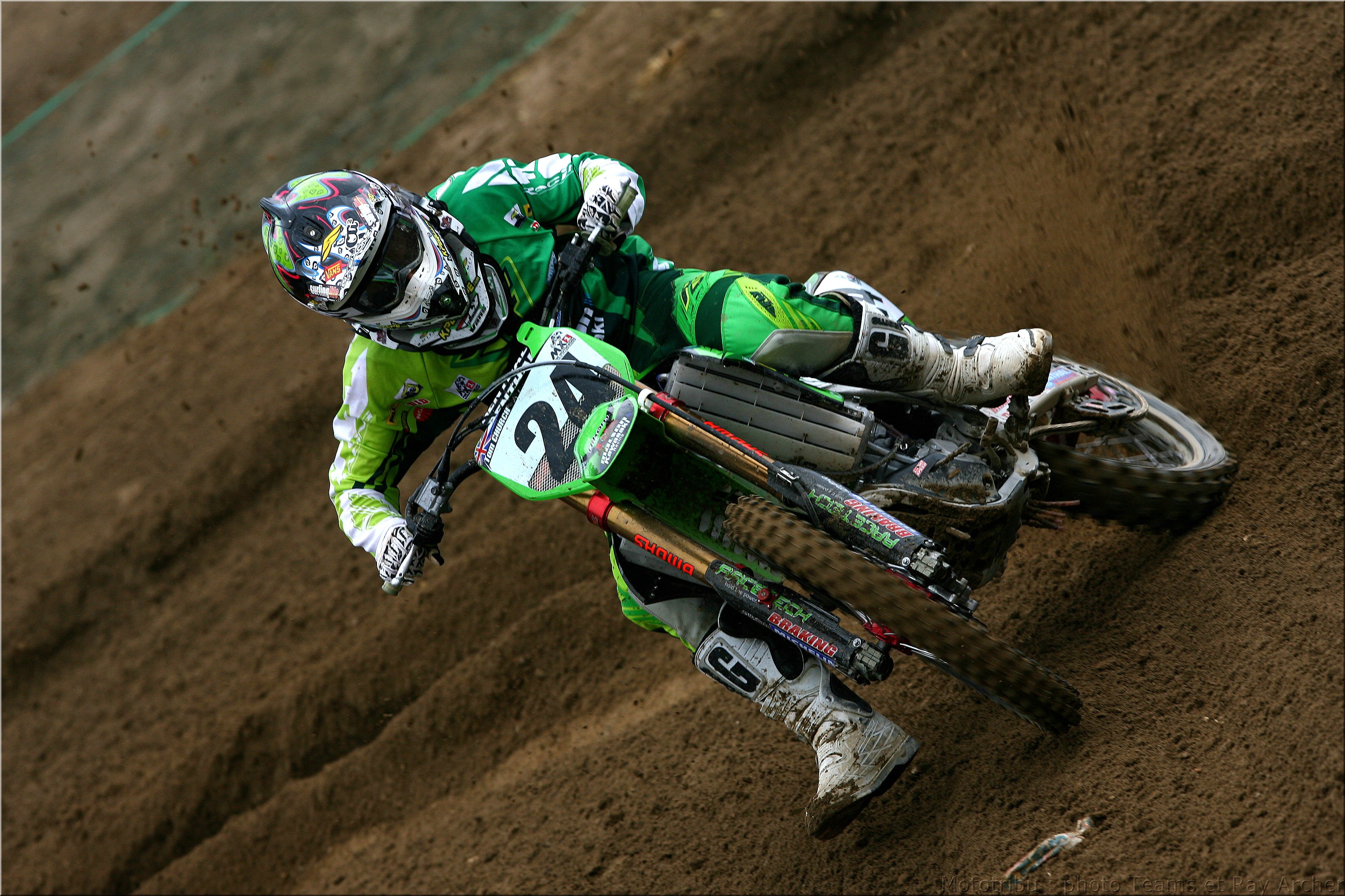 MOTO 