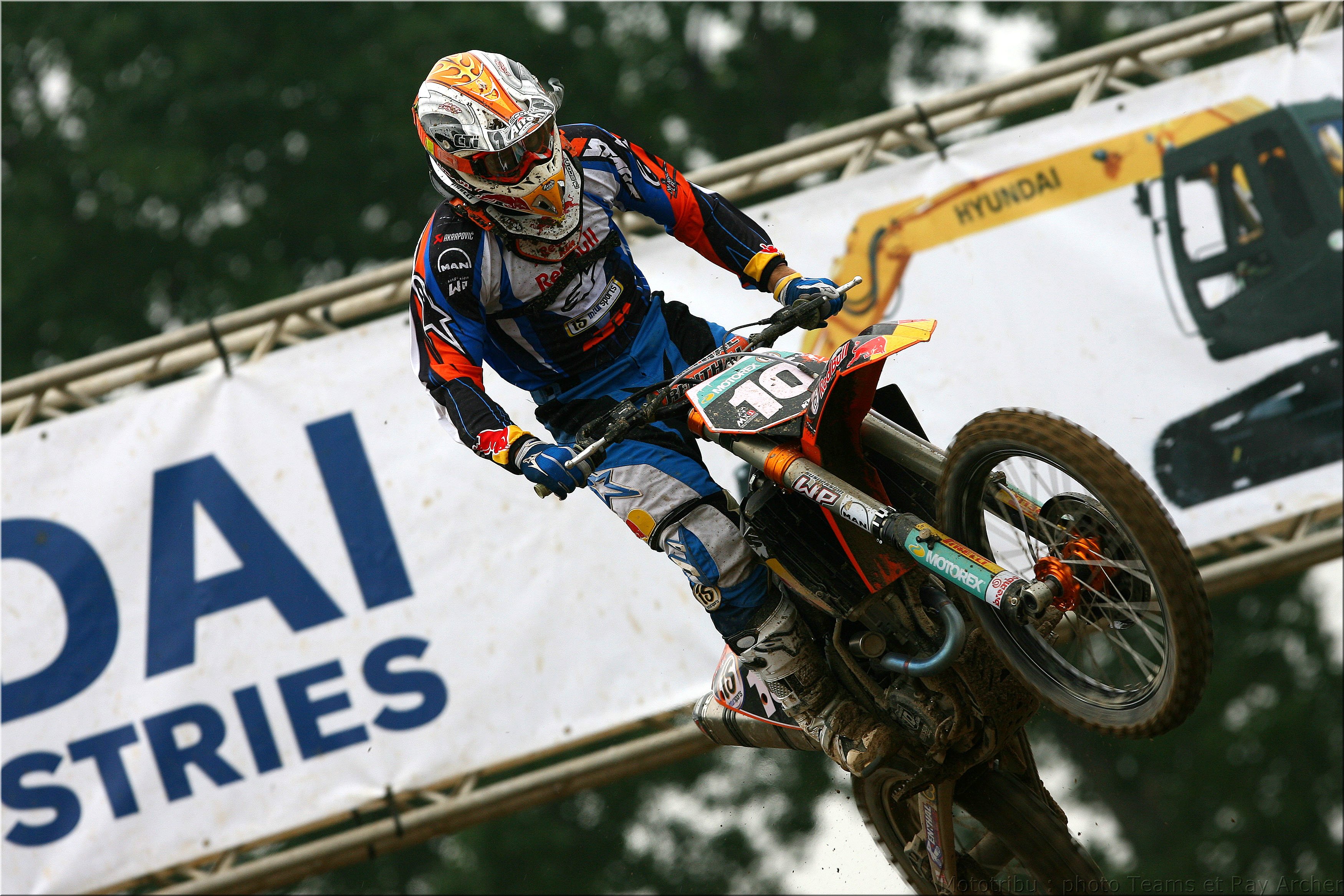 MOTO 
