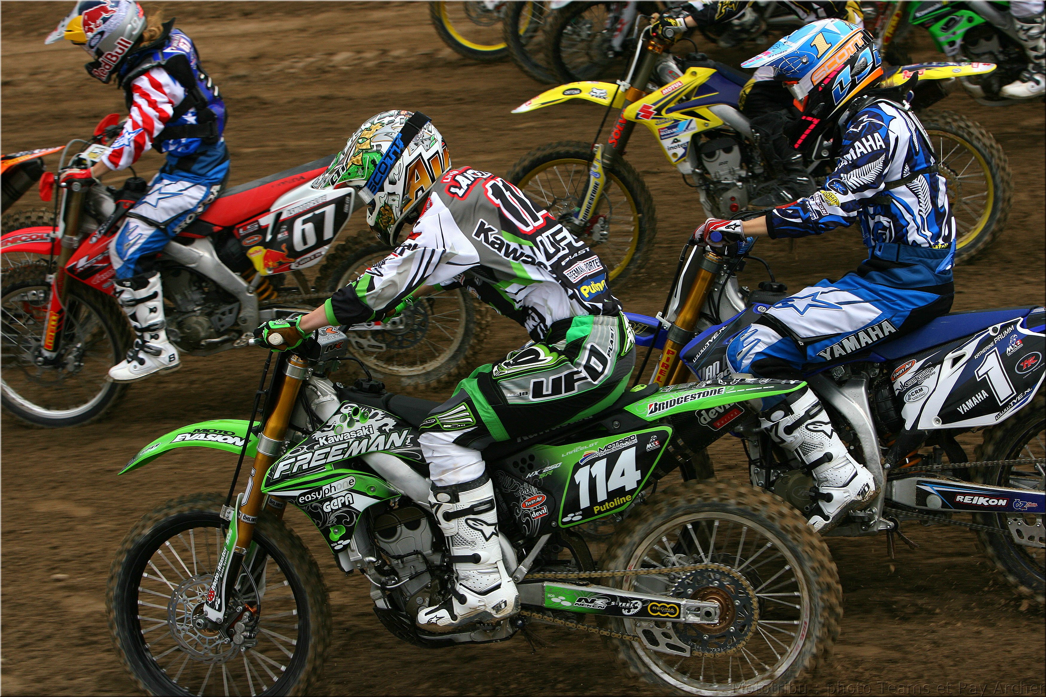 MOTO 