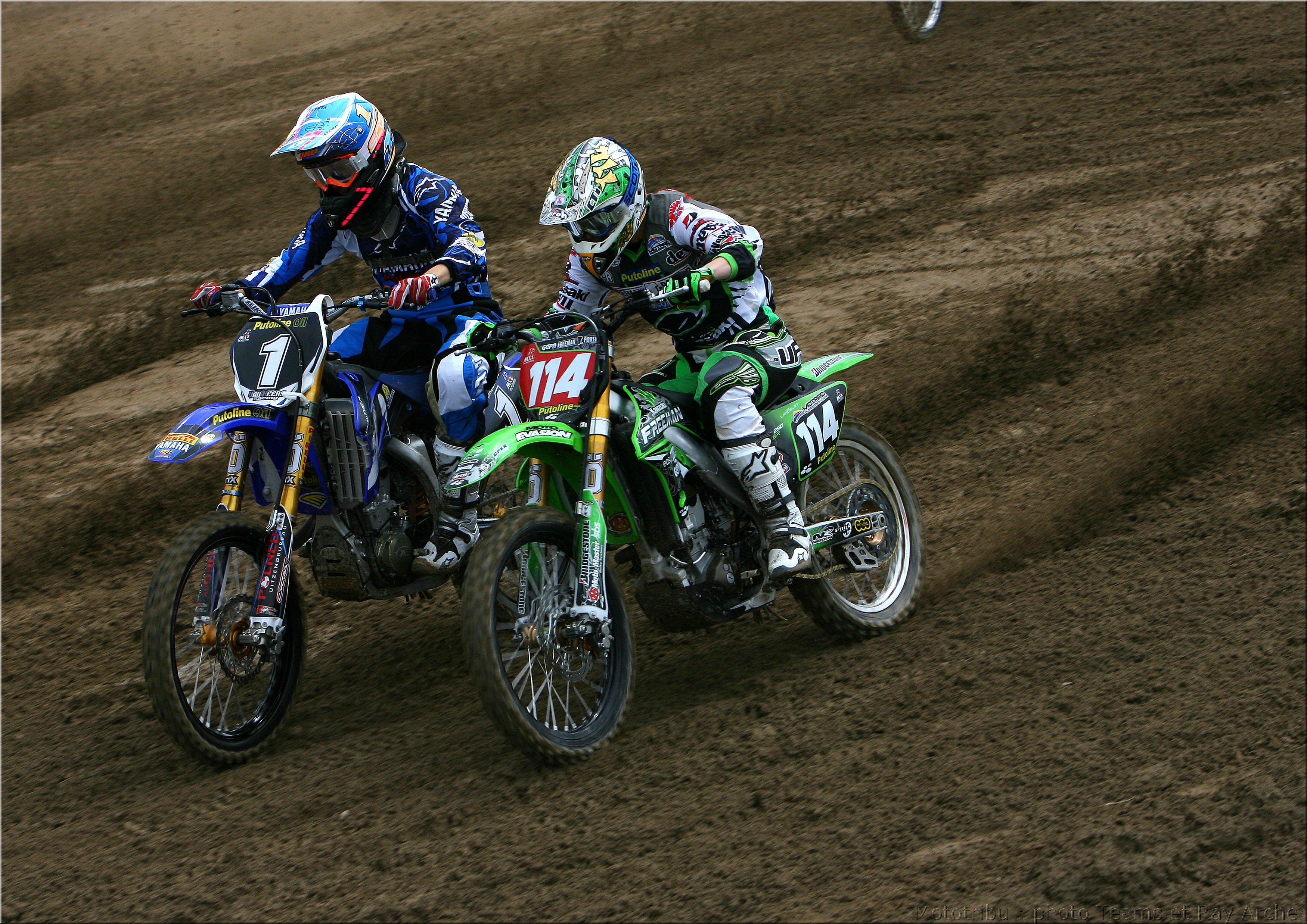 MOTO 