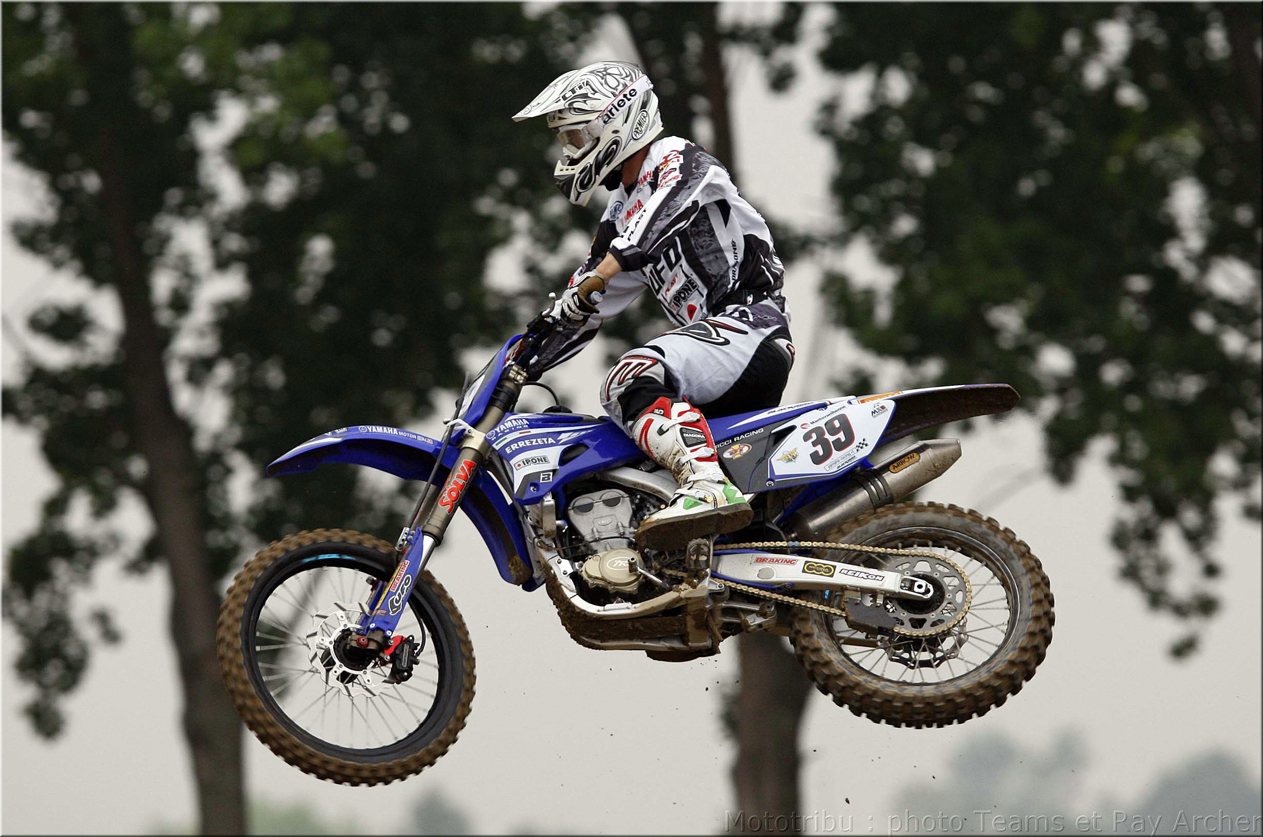 MOTO 