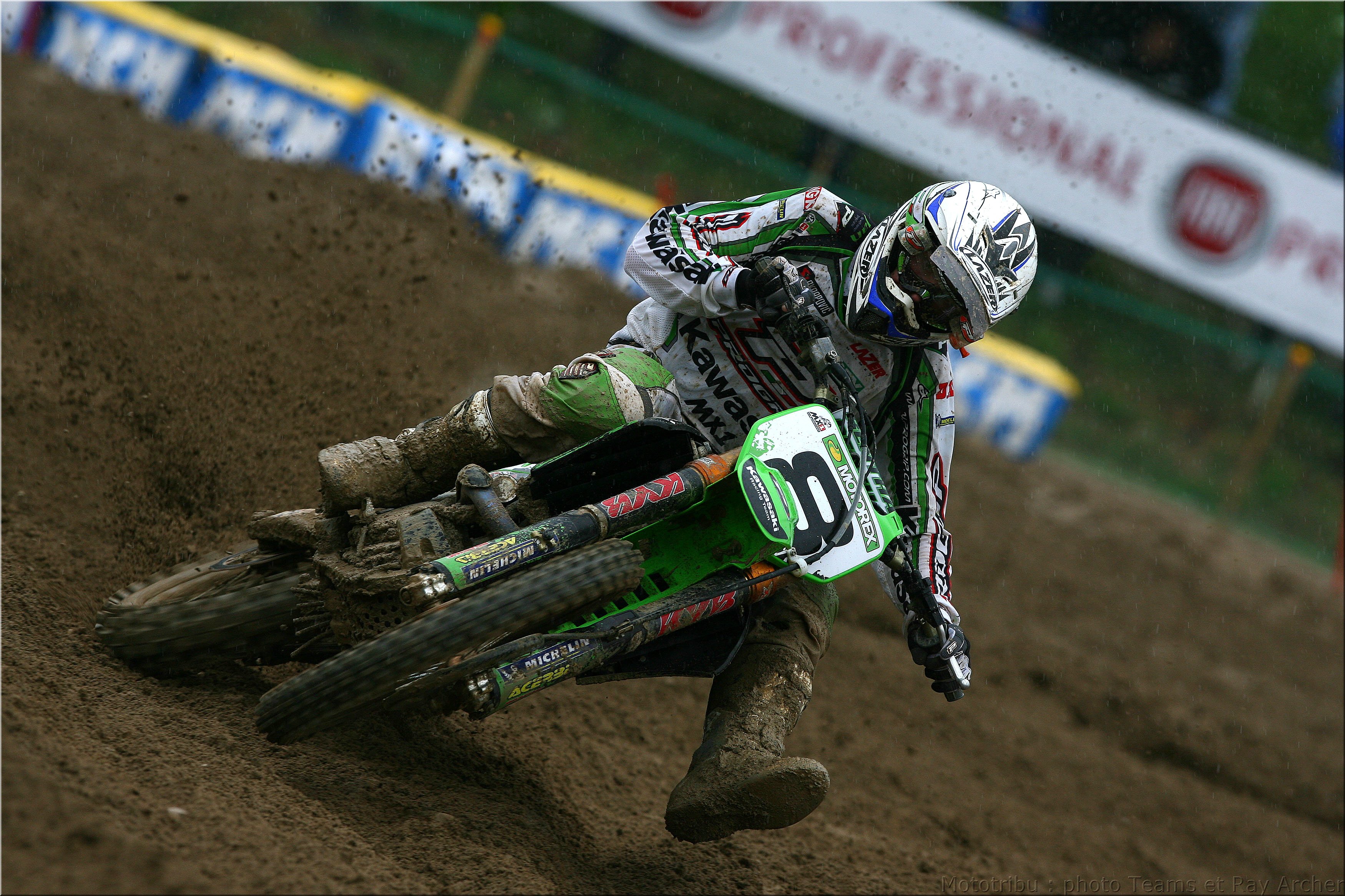 MOTO 