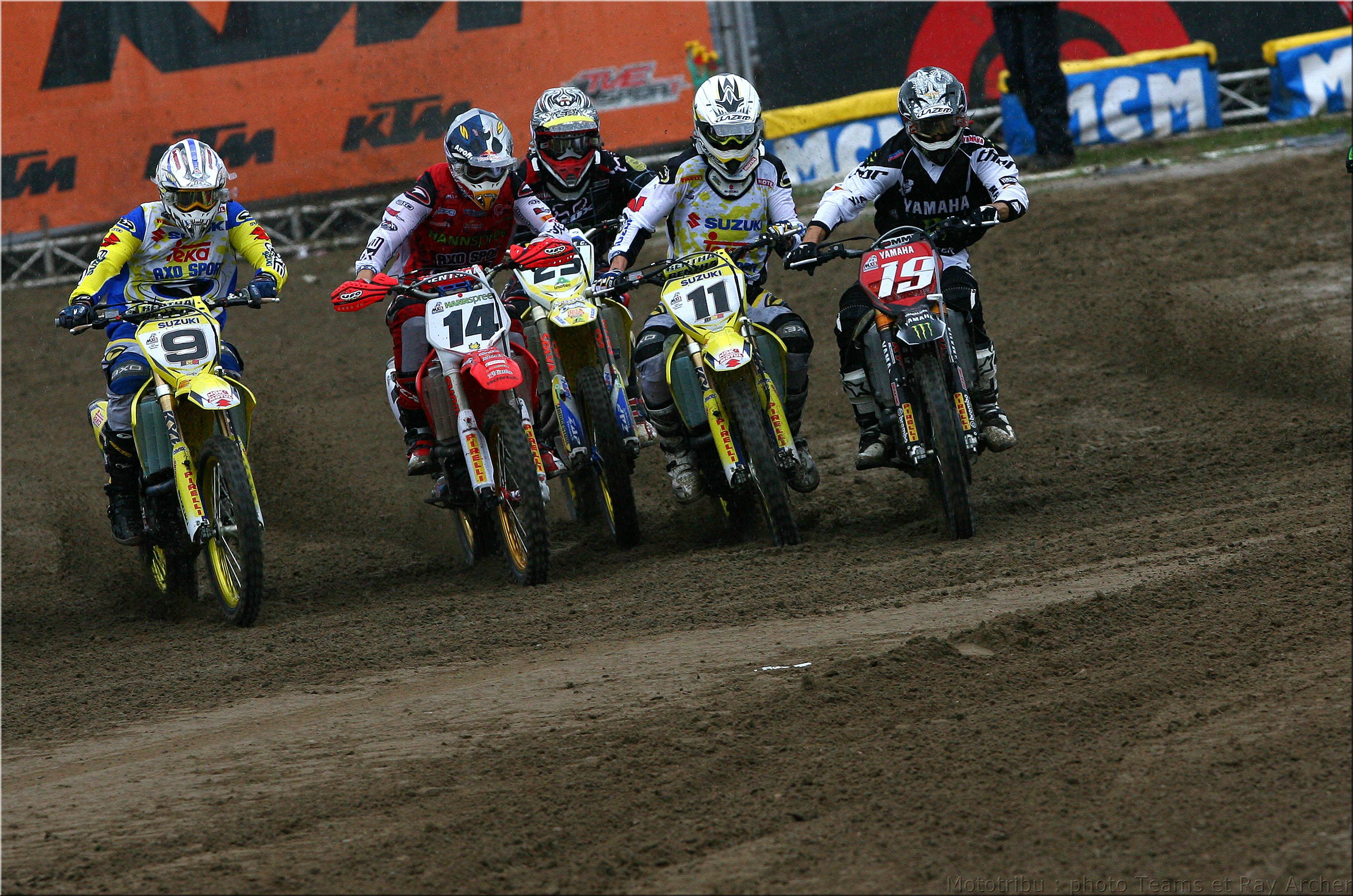 MOTO 
