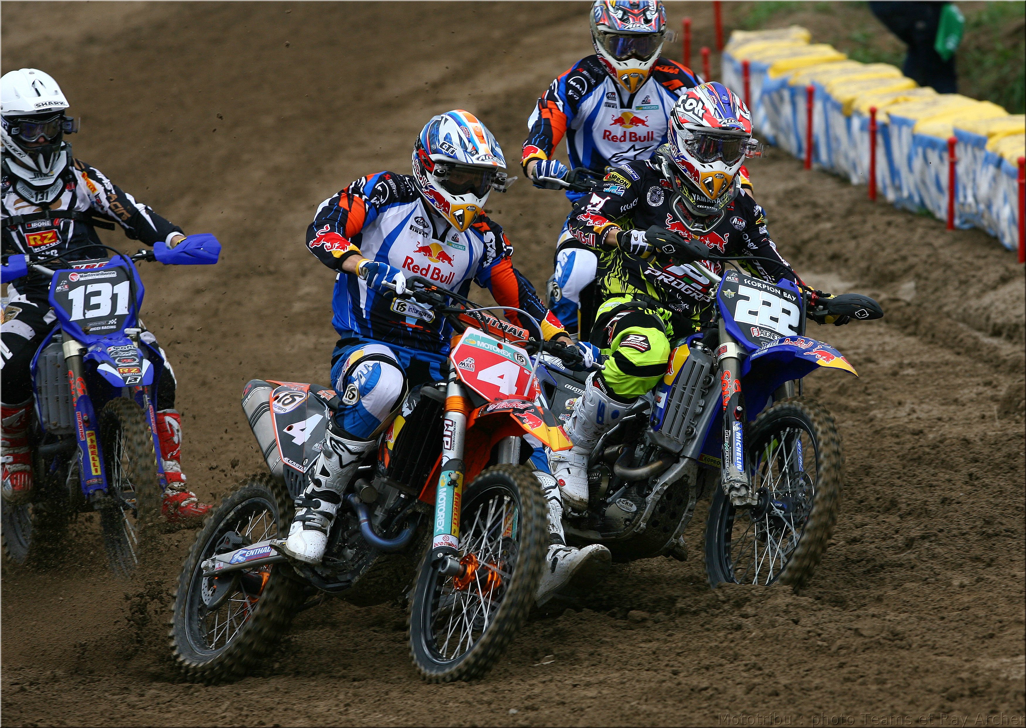 MOTO 
