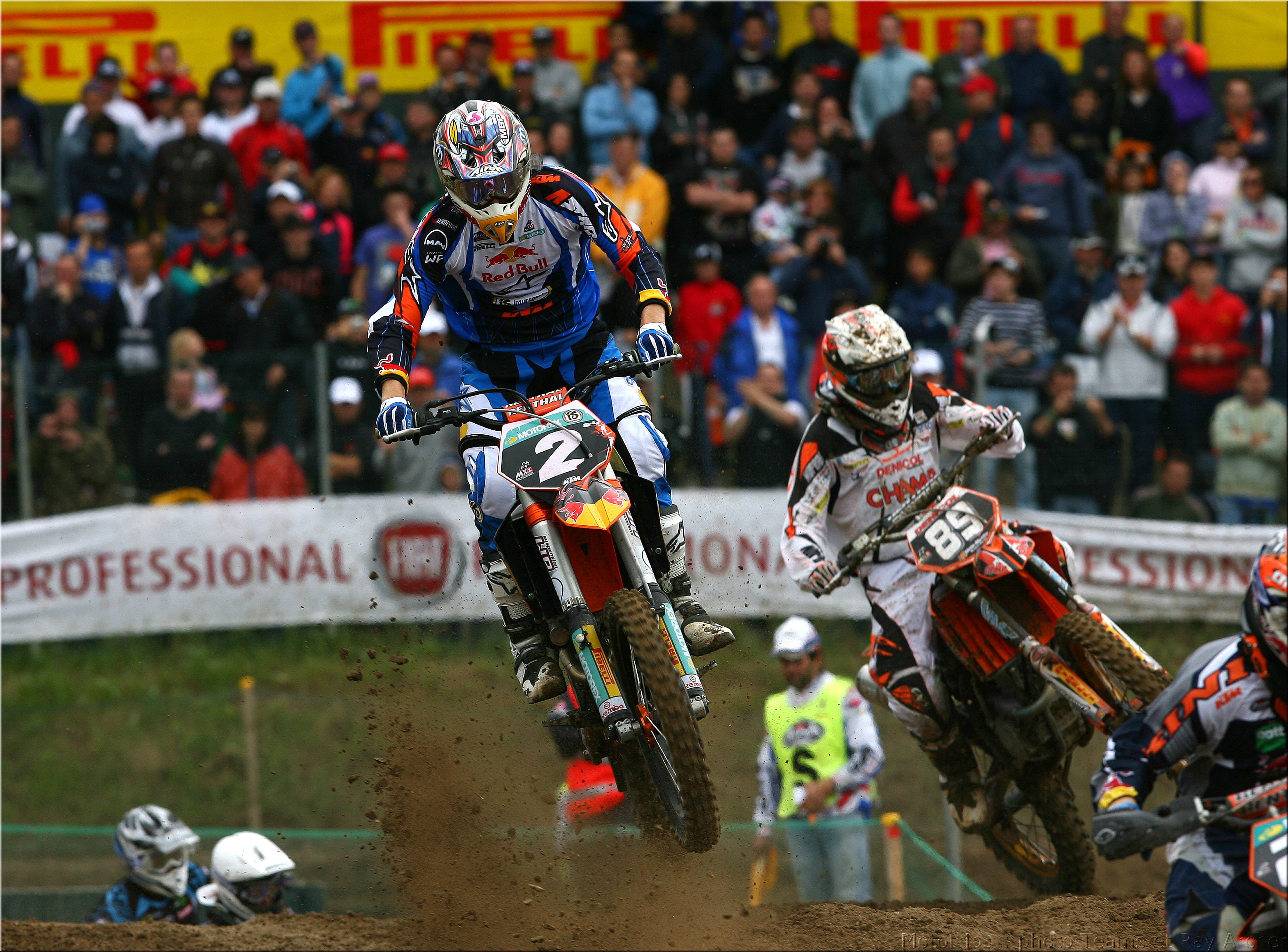 MOTO 