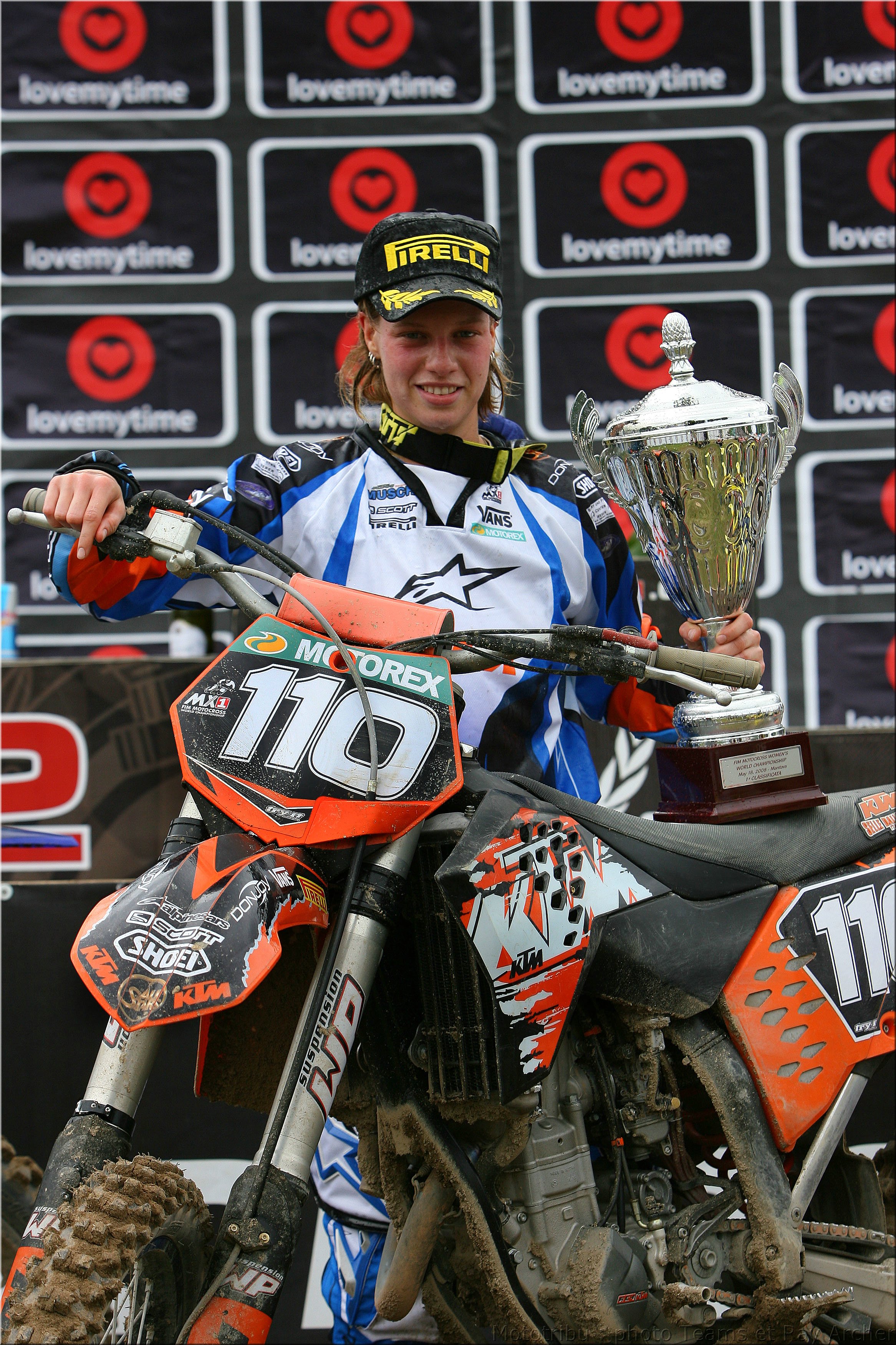 MOTO 