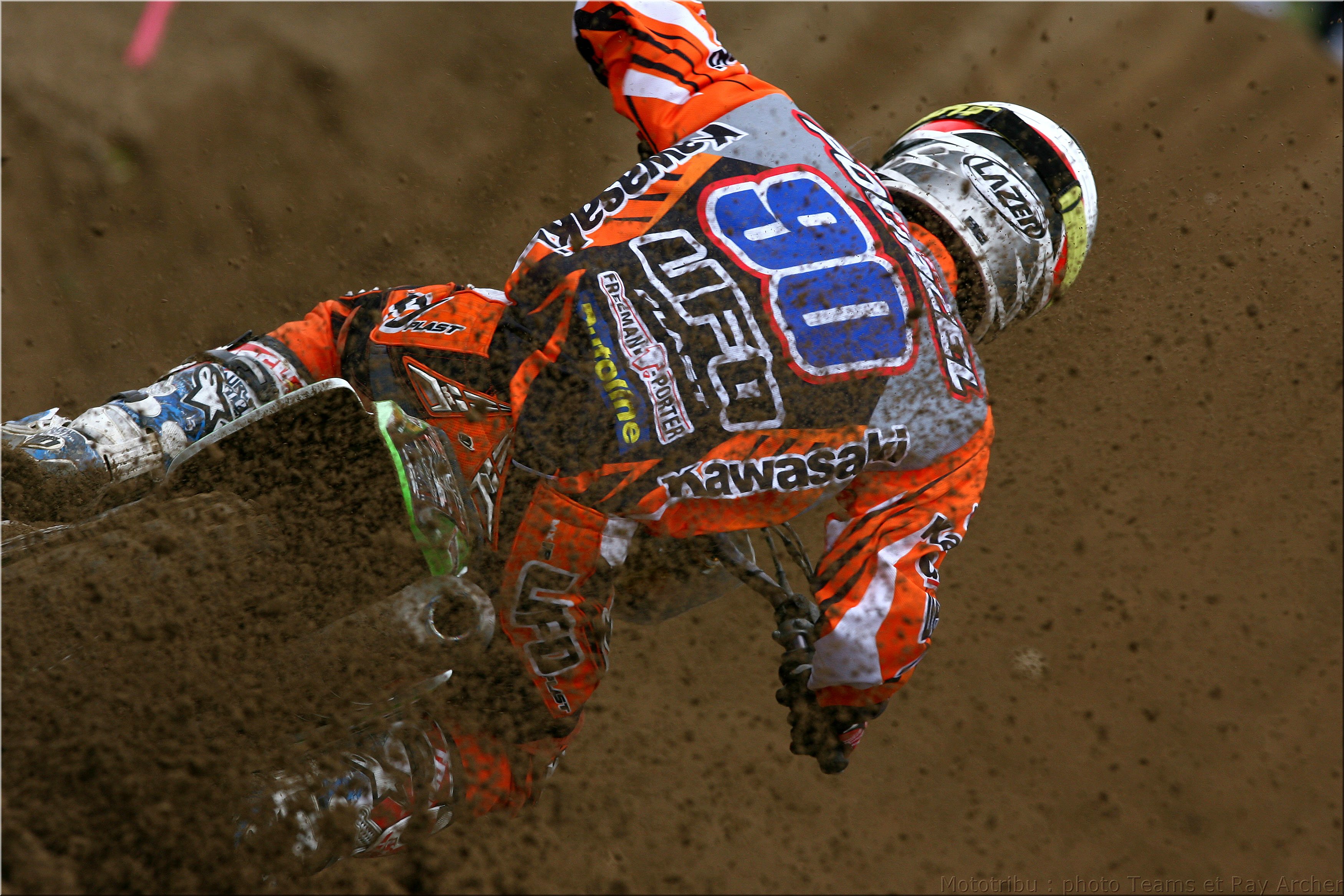 MOTO 